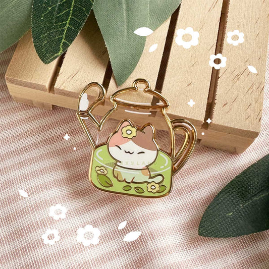 Tea Leaf Kitty Pin