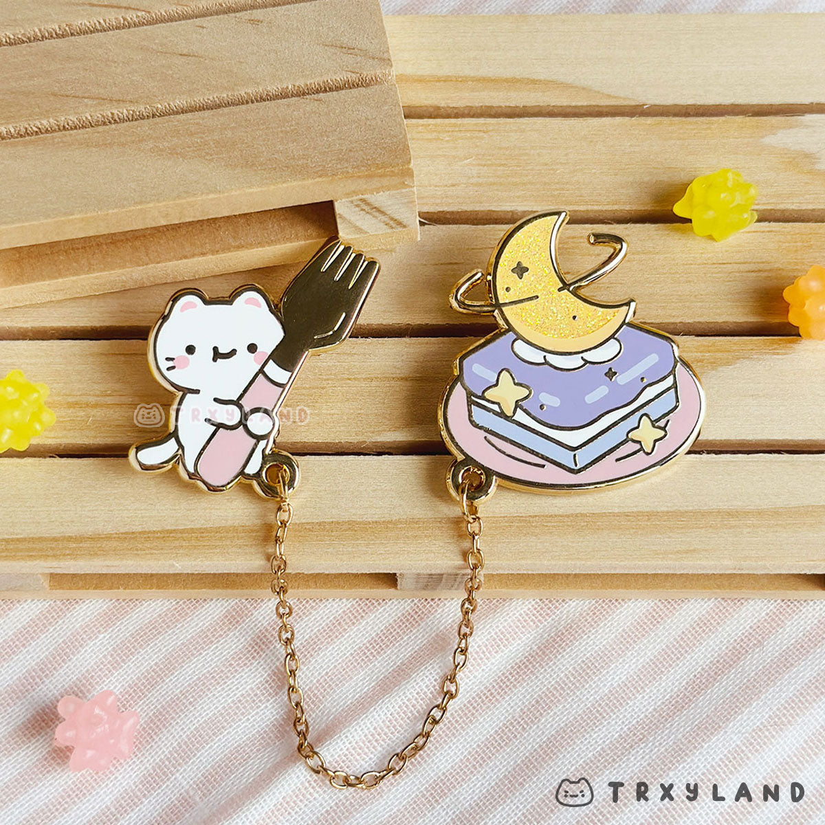 Lunar Cake Chain-link Enamel Pin