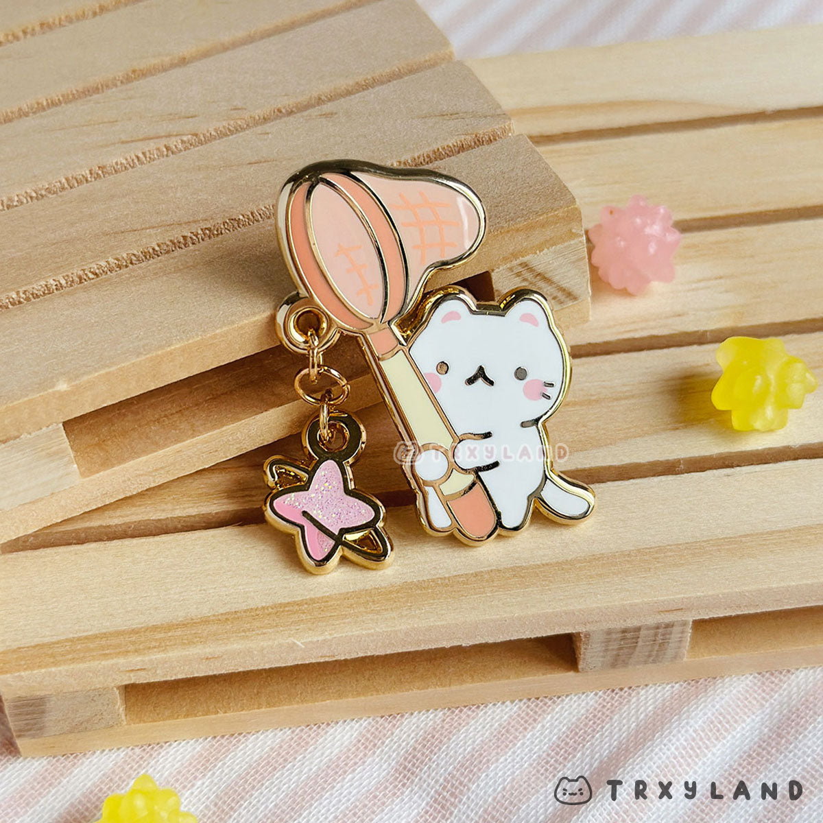 Star Keeper Chain-link Enamel Pin