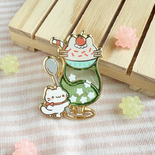 Nova Cream Soda Pin