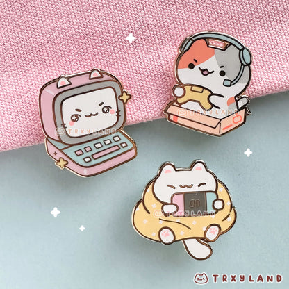 Boxy Gamer Kitty A Enamel Pin