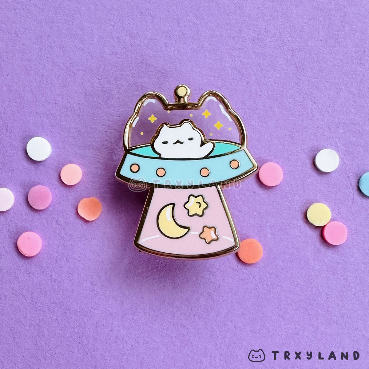 Kitty Spaceship Enamel Pin