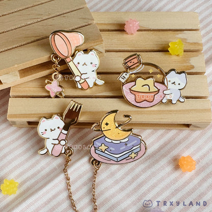 Lunar Cake Chain-link Enamel Pin